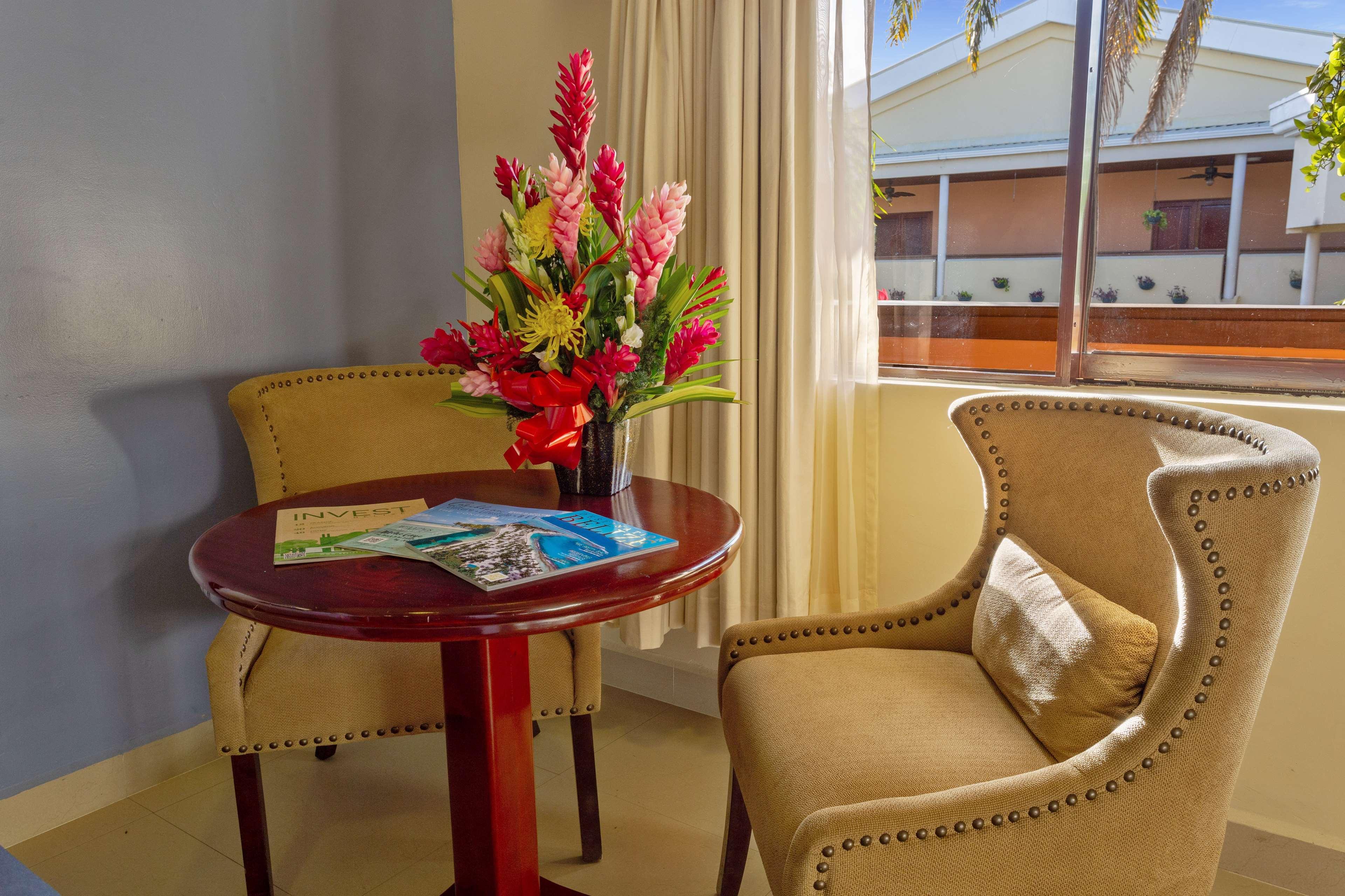 Best Western Plus Belize Biltmore Plaza Belize City Zewnętrze zdjęcie