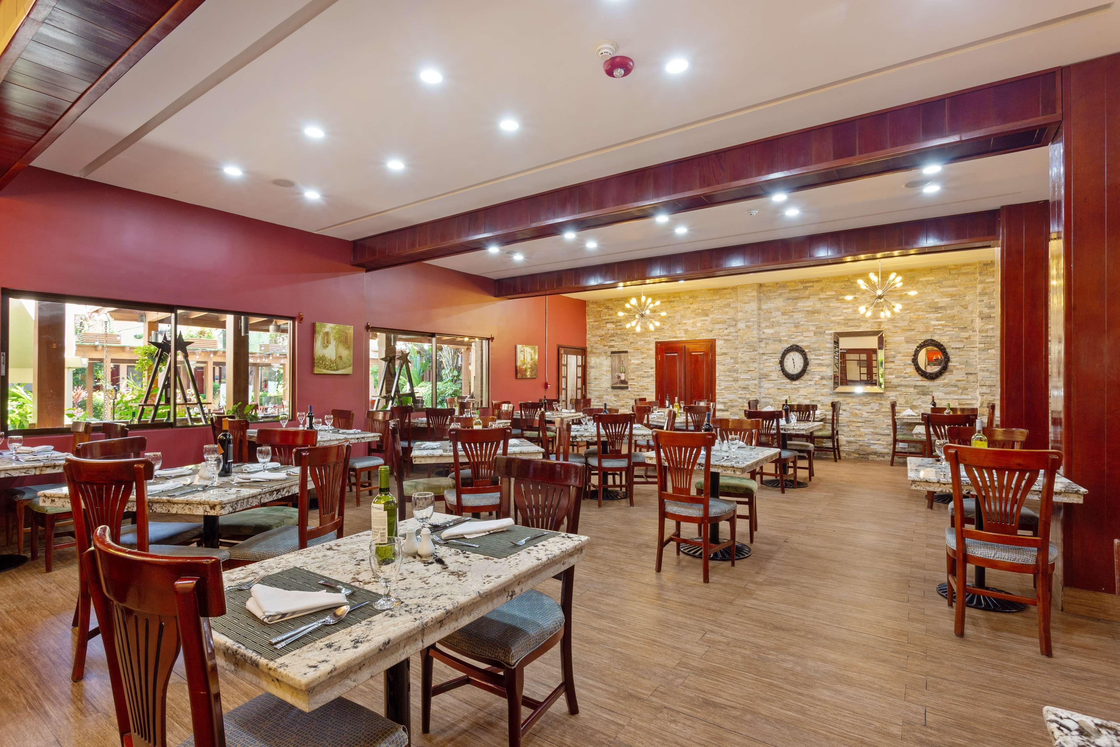Best Western Plus Belize Biltmore Plaza Belize City Zewnętrze zdjęcie
