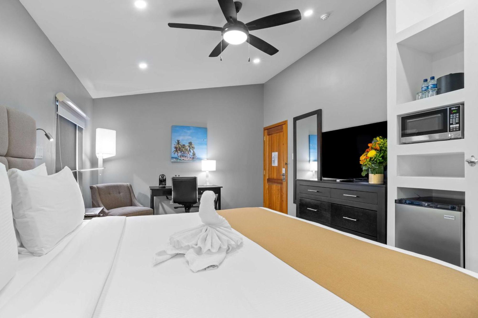 Best Western Plus Belize Biltmore Plaza Belize City Zewnętrze zdjęcie